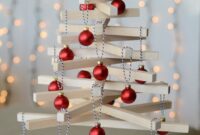 DIY-Dowel-Rods-Christmas-Tree