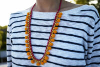 Diy pom pom necklace